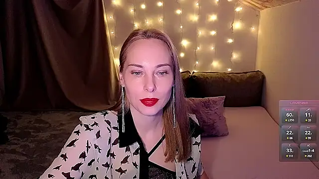 Snapshot of AdeleLady chatting on 01/21/25, 08:21 AdeleLady online show from 01/21/25, 08:21