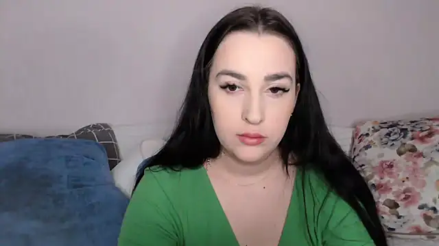 Snapshot of vitalina_freedom chatting on 12/03/24, 01:10 vitalina freedom online show from 12/03/24, 01:10