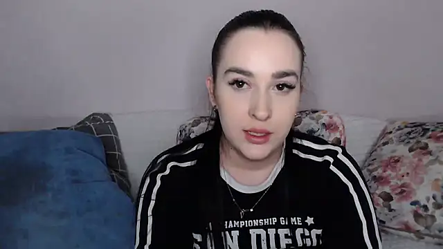 Snapshot of vitalina_freedom chatting on 12/09/24, 04:47 vitalina freedom online show from 12/09/24, 04:47