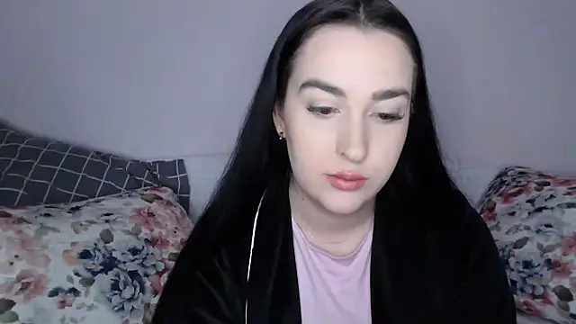 Snapshot of vitalina_freedom chatting on 12/20/24, 12:27 vitalina freedom online show from 12/20/24, 12:27