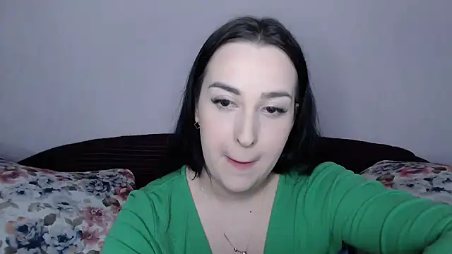 Snapshot of vitalina_freedom chatting on 01/09/25, 12:19 vitalina freedom online show from 01/09/25, 12:19