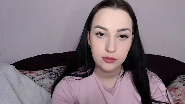 Snapshot of vitalina_freedom chatting on 01/11/25, 09:04 vitalina freedom online show from 01/11/25, 09:04