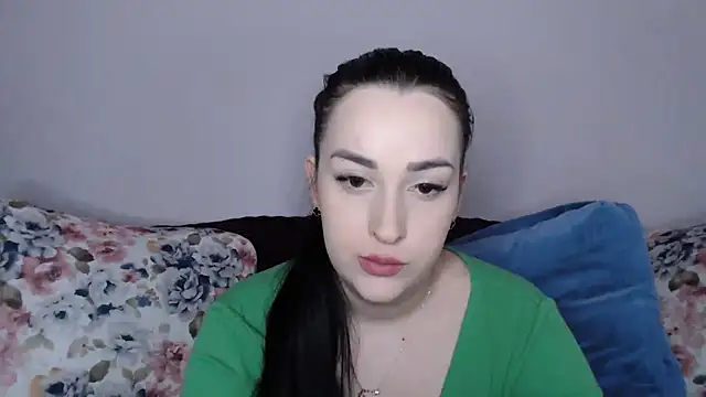 Snapshot of vitalina_freedom chatting on 01/13/25, 11:41 vitalina freedom online show from 01/13/25, 11:41