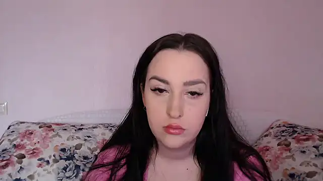 Snapshot of vitalina_freedom chatting on 02/07/25, 11:45 vitalina freedom online show from 02/07/25, 11:45