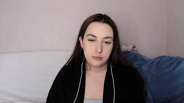 Snapshot of vitalina_freedom chatting on 03/13/25, 12:35 vitalina freedom online show from 03/13/25, 12:35