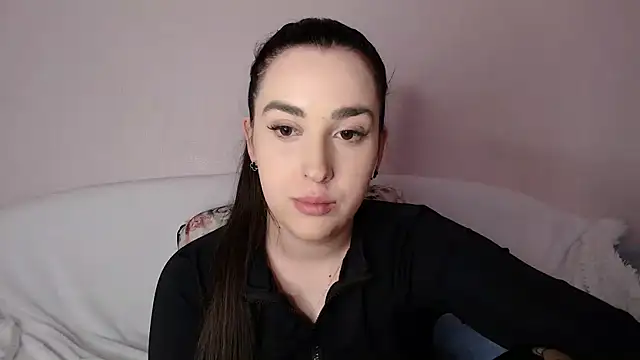Snapshot of vitalina_freedom chatting on 03/18/25, 02:26 vitalina freedom online show from 03/18/25, 02:26