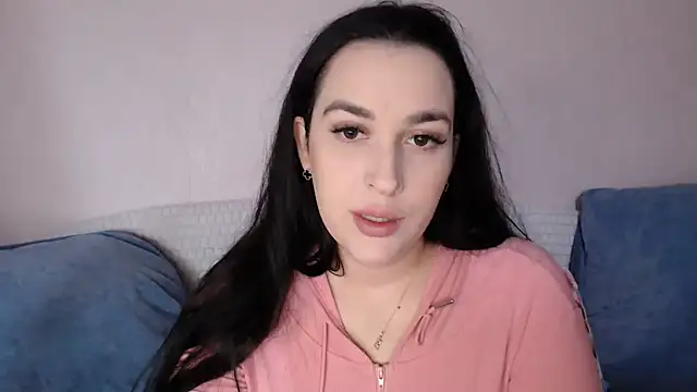Snapshot of vitalina_freedom chatting on 10/15/25, 08:47 vitalina freedom online show from 10/15/25, 08:47