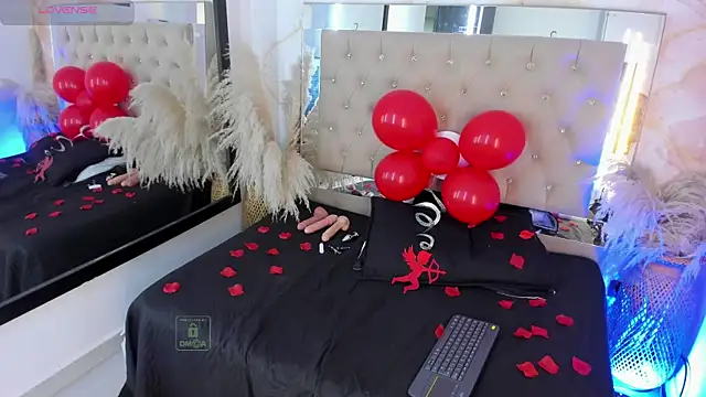 Snapshot of ainaah_ chatting on 02/14/25, 02:44 ainaah online show from 02/14/25, 02:44