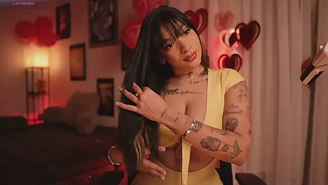 HannahW  online show from 02/20/26, 09:59