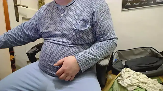 tipko123 online show from 02/02/25, 06:31