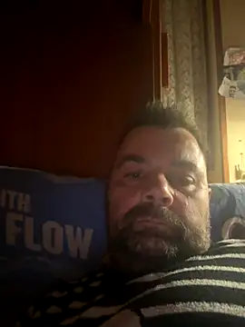 Snapshot of h4cAlex chatting on 10/06/25, 06:38 h4cAlex online show from 10/06/25, 06:38