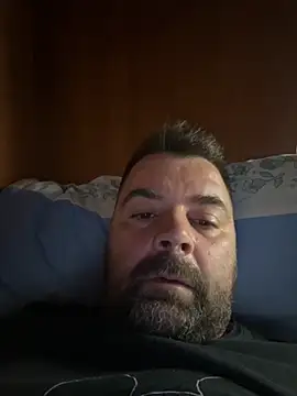 Snapshot of h4cAlex chatting on 10/12/25, 06:18 h4cAlex online show from 10/12/25, 06:18