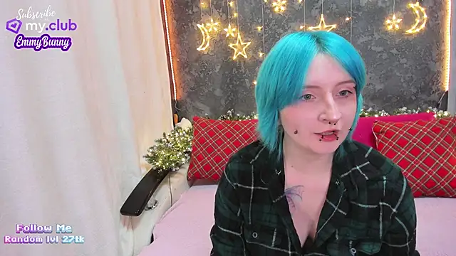 EmmyBunny online show from 12/16/24, 05:43