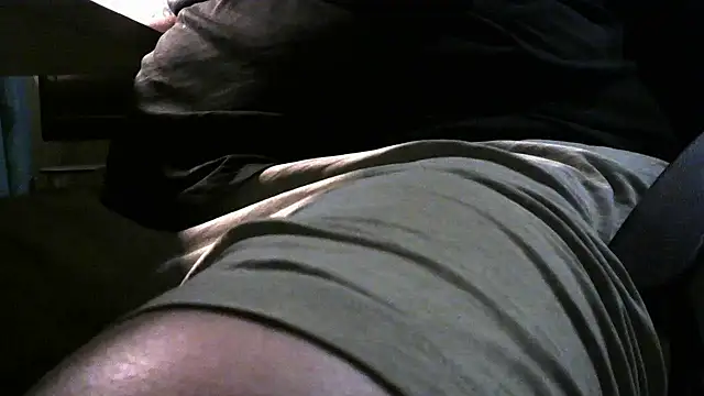 Snapshot of chrille82 chatting on 01/16/25, 10:12 chrille82 online show from 01/16/25, 10:12