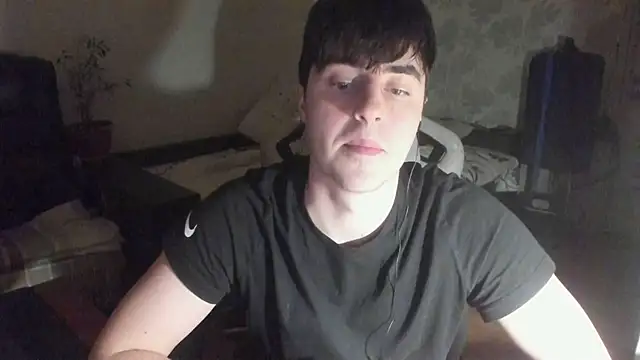 Snapshot of Knuckles17 chatting on 12/22/25, 12:51 Knuckles17 online show from 12/22/25, 12:51