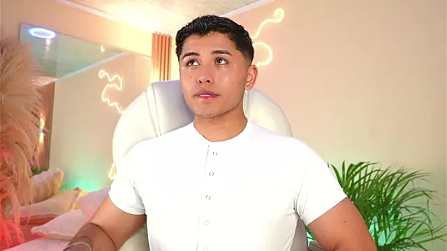 MatiasKorn online show from 04/07/26, 04:13