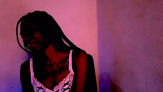 Snapshot of nzanizy chatting on 01/07/25, 10:11 nzanizy online show from 01/07/25, 10:11