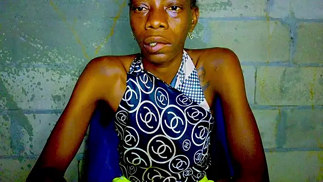 Snapshot of nzanizy chatting on 02/10/25, 07:17 nzanizy online show from 02/10/25, 07:17