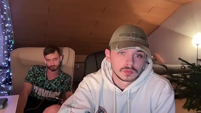 Snapshot of naked_psy chatting on 01/06/25, 12:27 naked psy online show from 01/06/25, 12:27