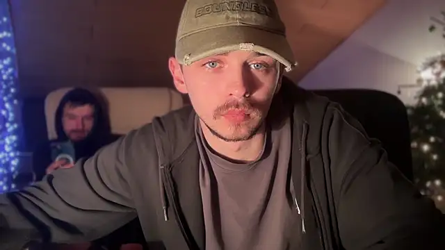 Snapshot of naked_psy chatting on 01/14/25, 06:24 naked psy online show from 01/14/25, 06:24