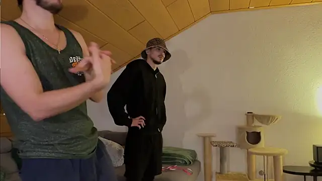 Snapshot of naked_psy chatting on 11/20/25, 10:20 naked psy online show from 11/20/25, 10:20