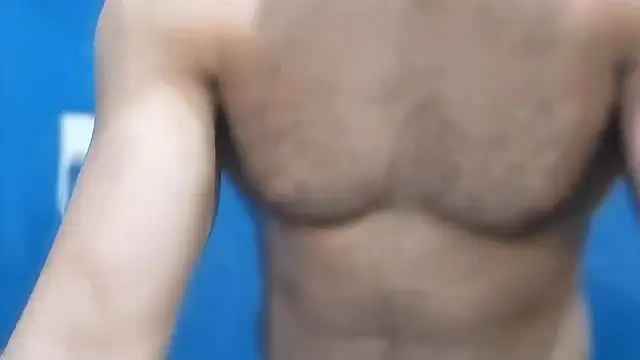 Snapshot of ElmaCannon chatting on 02/22/25, 01:11 ElmaCannon online show from 02/22/25, 01:11