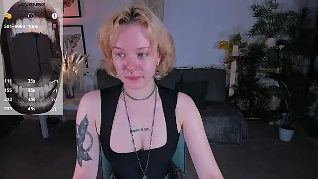 Snapshot of cyber_whore_ chatting on 06/02/26, 08:49 cyber whore online show from 06/02/26, 08:49