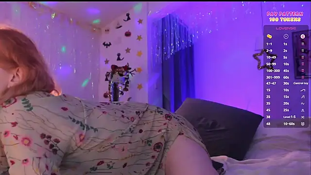 Snapshot of Circus_Princess chatting on 02/27/26, 12:21 Circus Princess online show from 02/27/26, 12:21