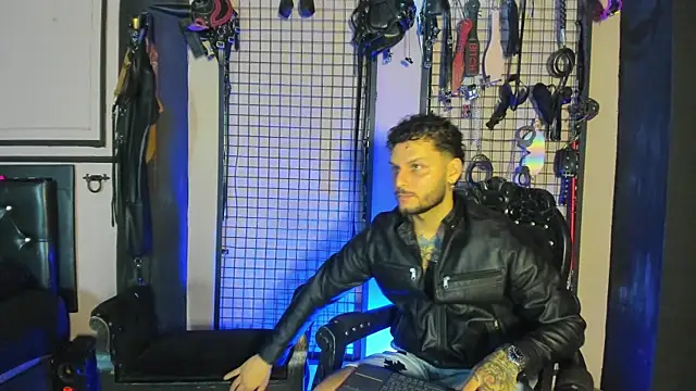 Twisted Fantasy online show from 11/19/25, 04:34