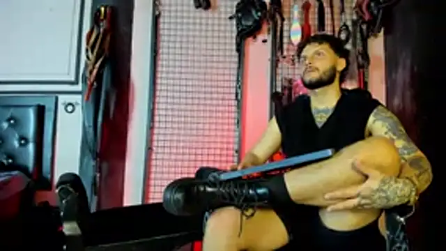 Twisted Fantasy online show from 03/02/26, 07:15