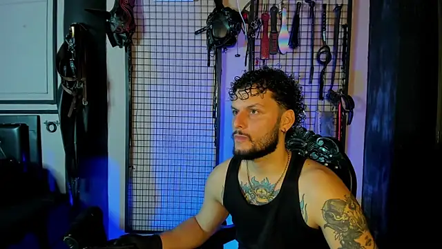 Twisted Fantasy online show from 04/07/26, 03:40