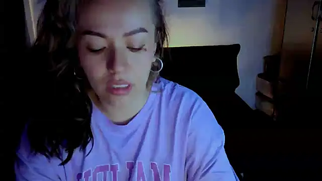 joan-star online show from 11/10/25, 10:03