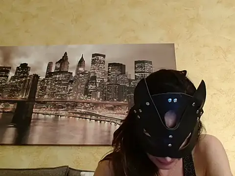 daniita online show from 04/28/26, 08:36