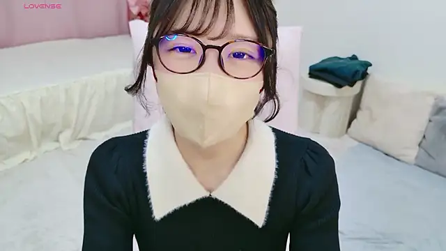 anchan  online show from 03/15/26, 01:17