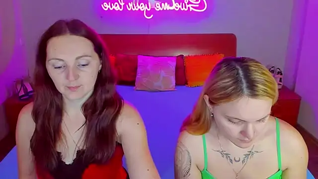 Snapshot of MagicEyess chatting on 01/12/25, 07:00 MagicEyess online show from 01/12/25, 07:00