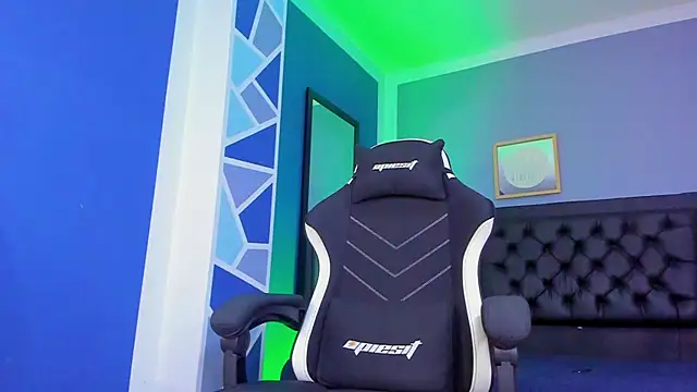 alex oficial online show from 11/14/25, 04:33