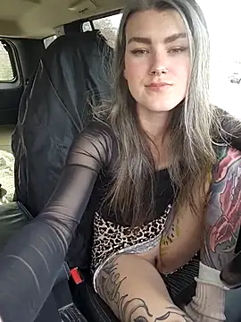 Snapshot of Lilmissvyx chatting on 03/21/25, 12:51 Lilmissvyx online show from 03/21/25, 12:51