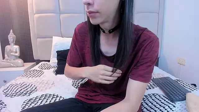 Hecatee 77 online show from 03/18/25, 07:53