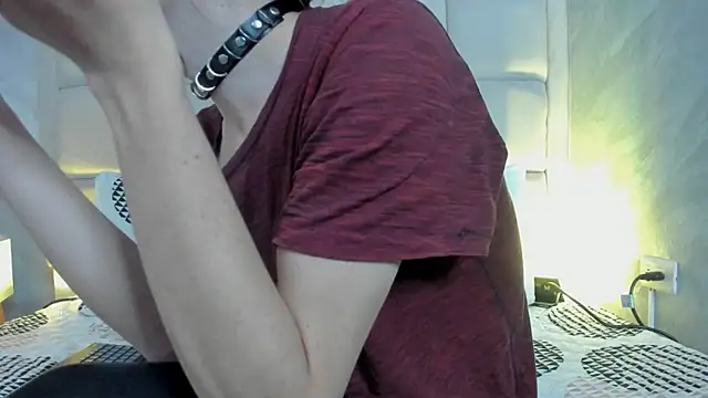 Hecatee 77 online show from 02/12/26, 07:53