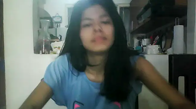 Snapshot of loverubii chatting on 02/08/25, 05:08 loverubii online show from 02/08/25, 05:08