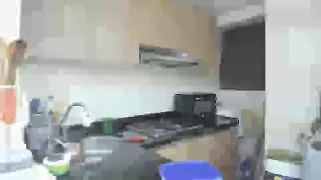 Snapshot of loverubii chatting on 02/23/25, 02:29 loverubii online show from 02/23/25, 02:29