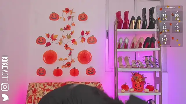 Snapshot of loverubii chatting on 10/30/25, 09:11 loverubii online show from 10/30/25, 09:11