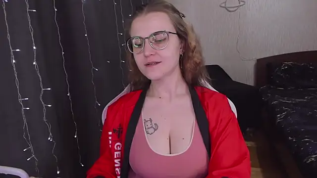 MissBrightShine online show from 03/15/25, 11:51