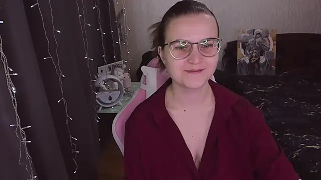 MissBrightShine online show from 10/18/25, 09:32