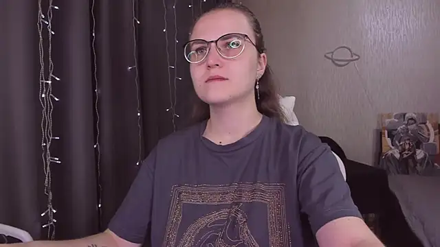 MissBrightShine online show from 11/02/25, 05:43