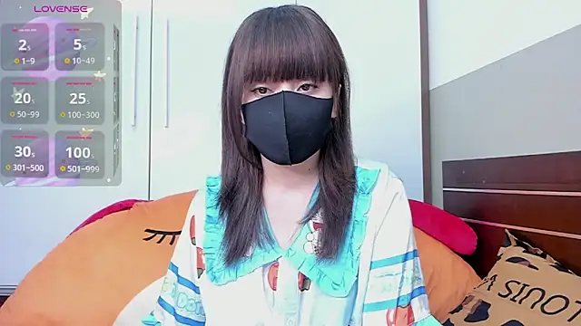 alonelove   online show from 09/12/25, 02:22