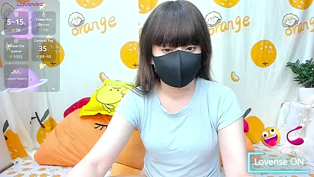 alonelove   online show from 04/14/26, 02:28