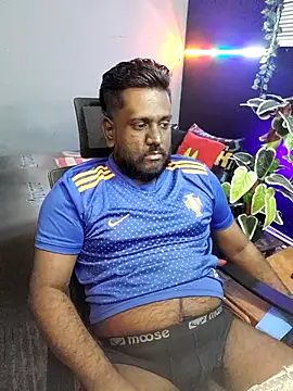 Rayansmith  online show from 12/03/25, 10:19