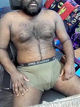 Rayansmith  online show from 12/20/25, 12:01