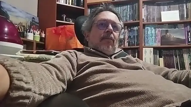 Mandra is a whore online show from 10/21/25, 09:37